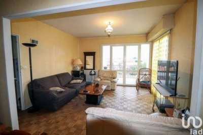 Condo For Sale in Talence, France