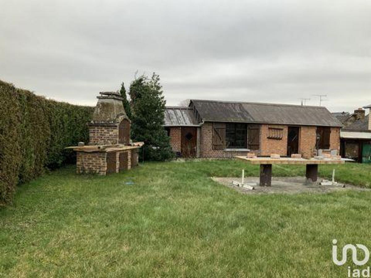 Picture of Home For Sale in Montcornet, Picardie, France