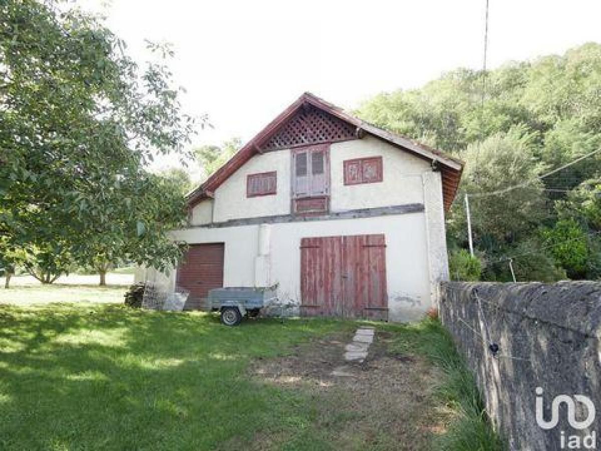 Picture of Home For Sale in Pau, Aquitaine, France