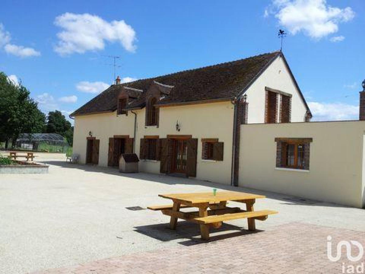 Picture of Home For Sale in Charny, Bourgogne, France