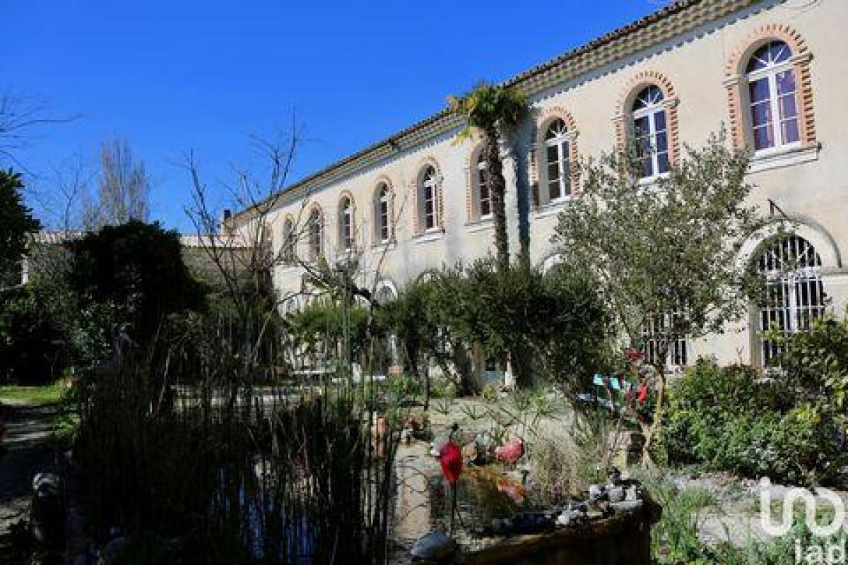 Picture of Home For Sale in Villedieu, Bourgogne, France