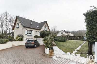 Home For Sale in Bailleval, France