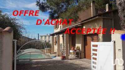 Home For Sale in Pertuis, France