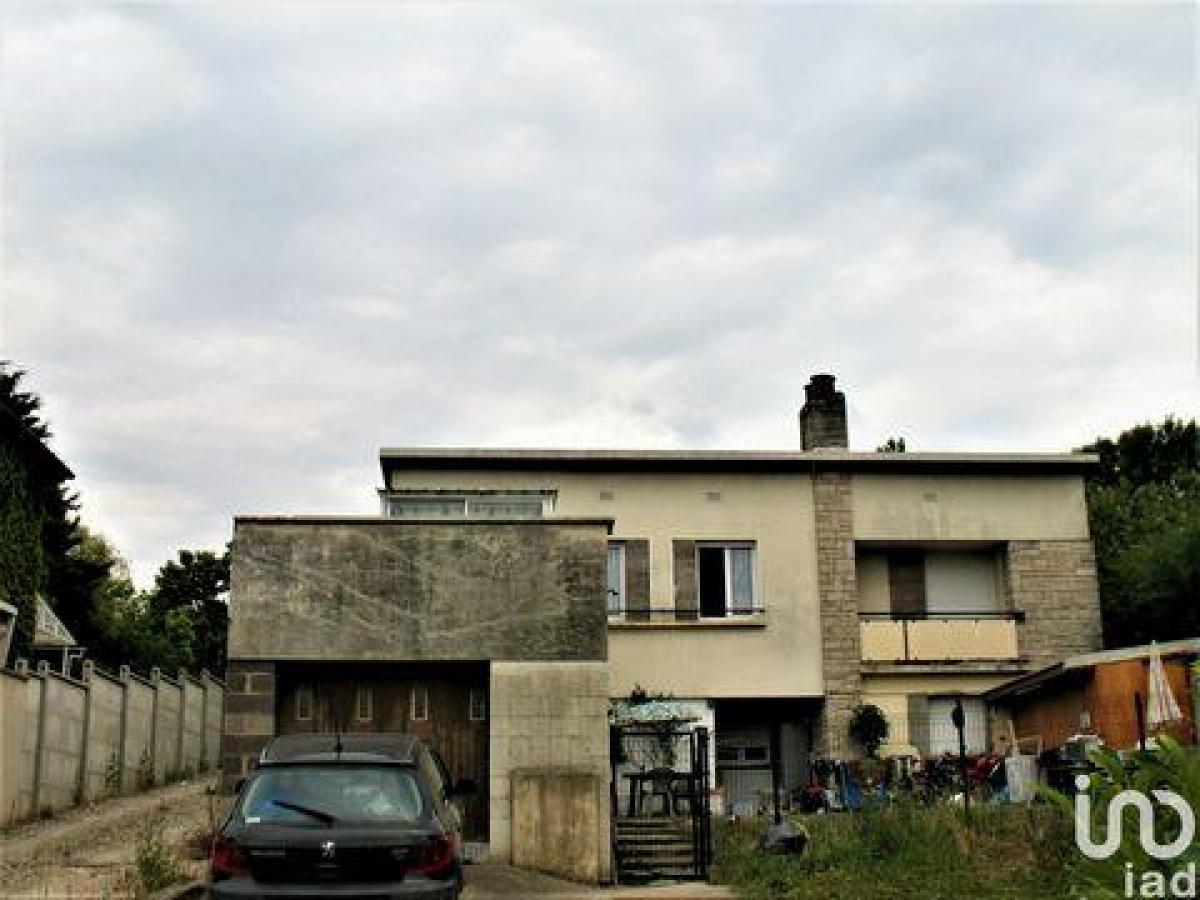 Picture of Home For Sale in Atton, Lorraine, France