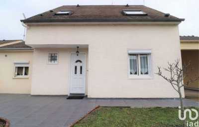 Home For Sale in Briare, France