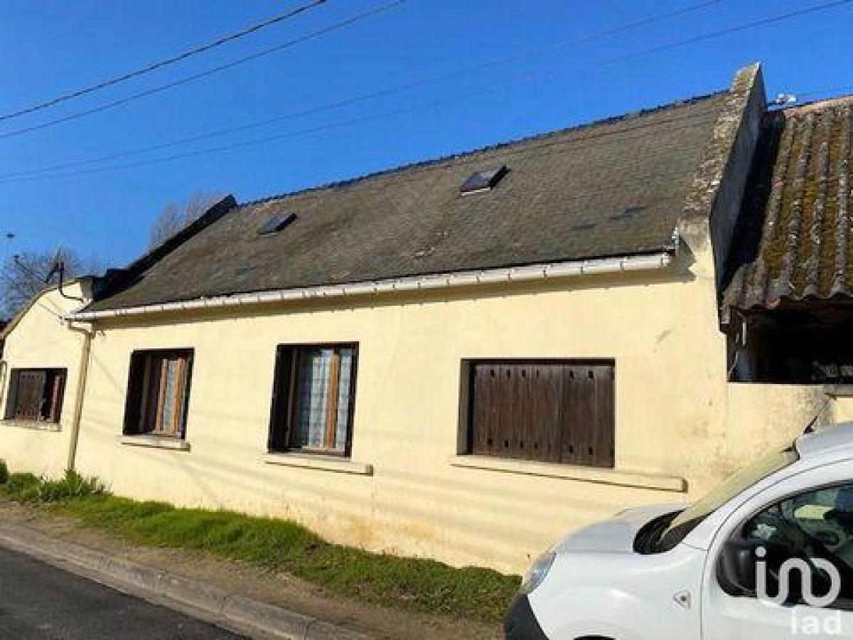 Picture of Home For Sale in Noyon, Picardie, France
