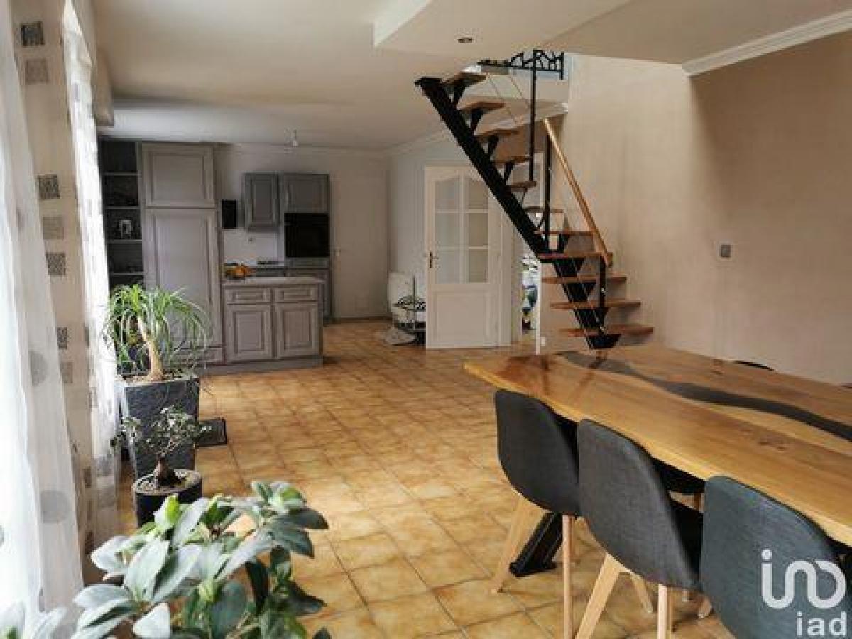 Picture of Home For Sale in Plouay, Bretagne, France