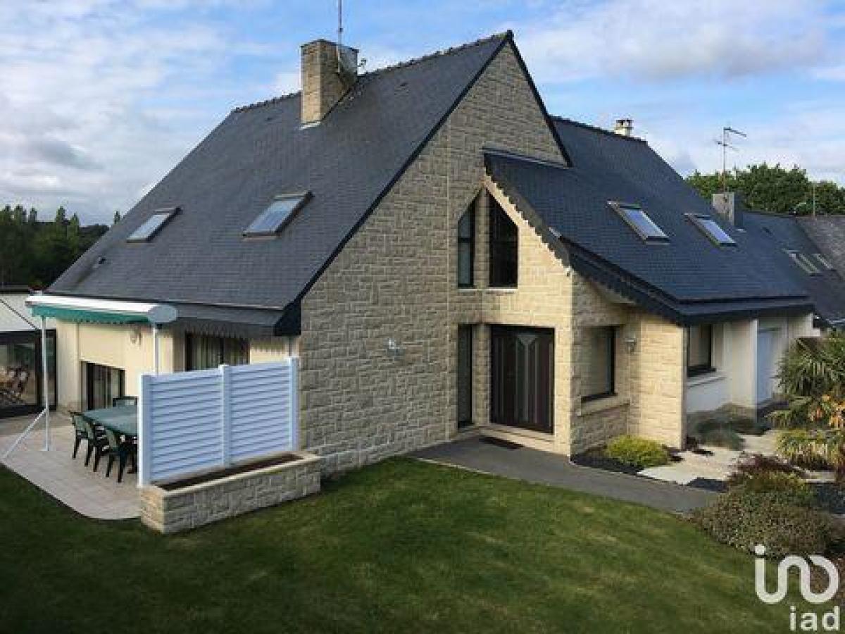 Picture of Home For Sale in Guidel, Bretagne, France