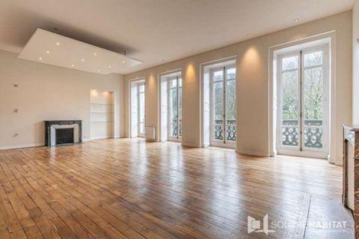 Picture of Condo For Sale in Quimper, Bretagne, France