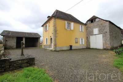 Home For Sale in Navarrenx, France