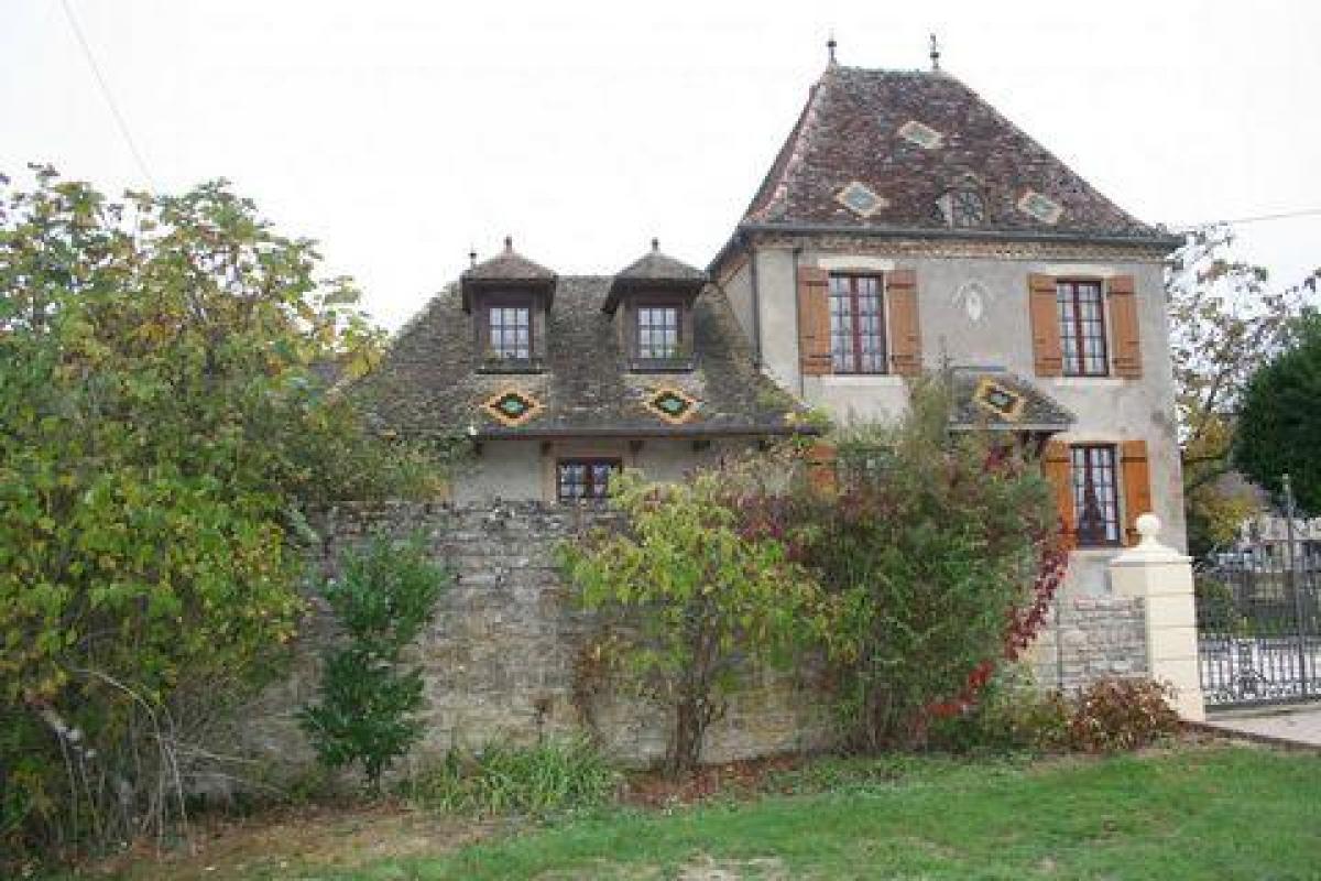 Picture of Home For Sale in Beaune, Bourgogne, France