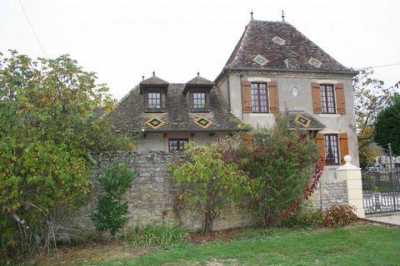 Home For Sale in Beaune, France