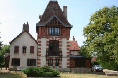 Home For Sale in Beaune, France