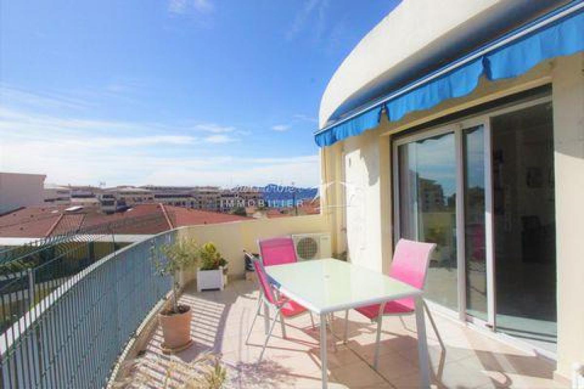 Picture of Condo For Sale in Cannes La Bocca, Cote d'Azur, France