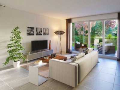 Condo For Sale in Aubagne, France