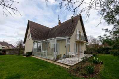 Home For Sale in Beauvais, France