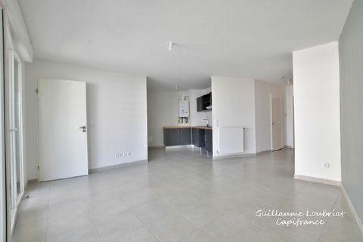 Picture of Condo For Sale in Talence, Aquitaine, France