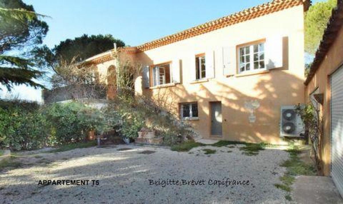 Picture of Home For Sale in Fuveau, Provence-Alpes-Cote d'Azur, France