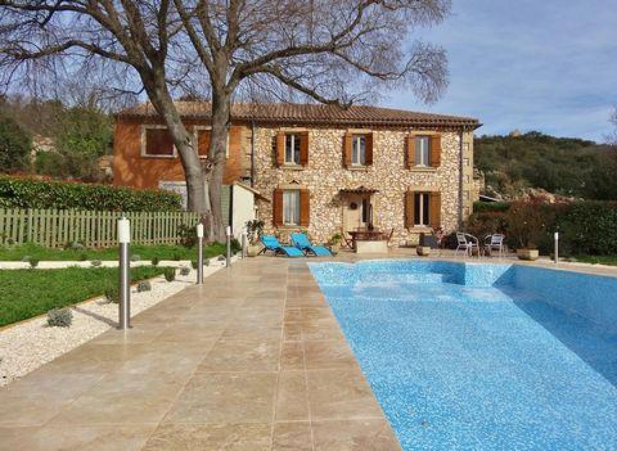 Picture of Home For Sale in Uzes, Languedoc Roussillon, France