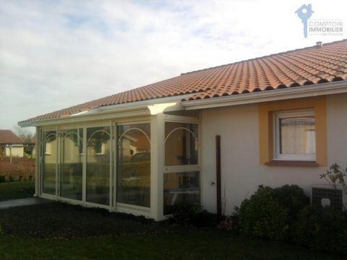 Picture of Home For Sale in Dax, Landes, France