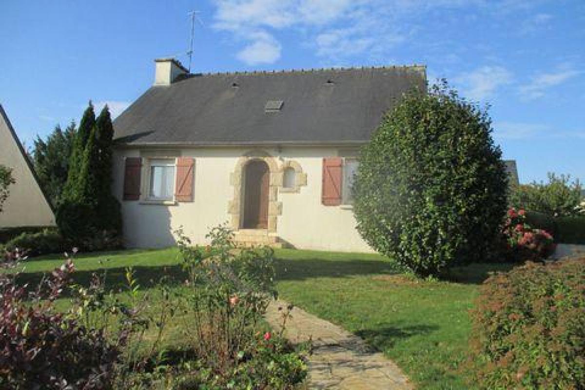 Picture of Home For Sale in Loudeac, Cotes D'Armor, France