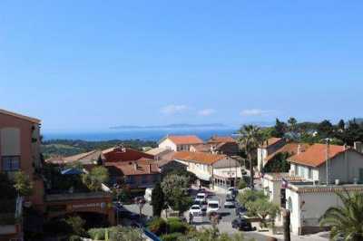 Condo For Sale in La Croix Valmer, France