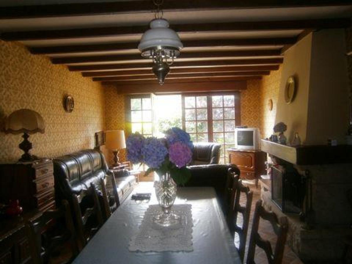 Picture of Home For Sale in Gourin, Bretagne, France