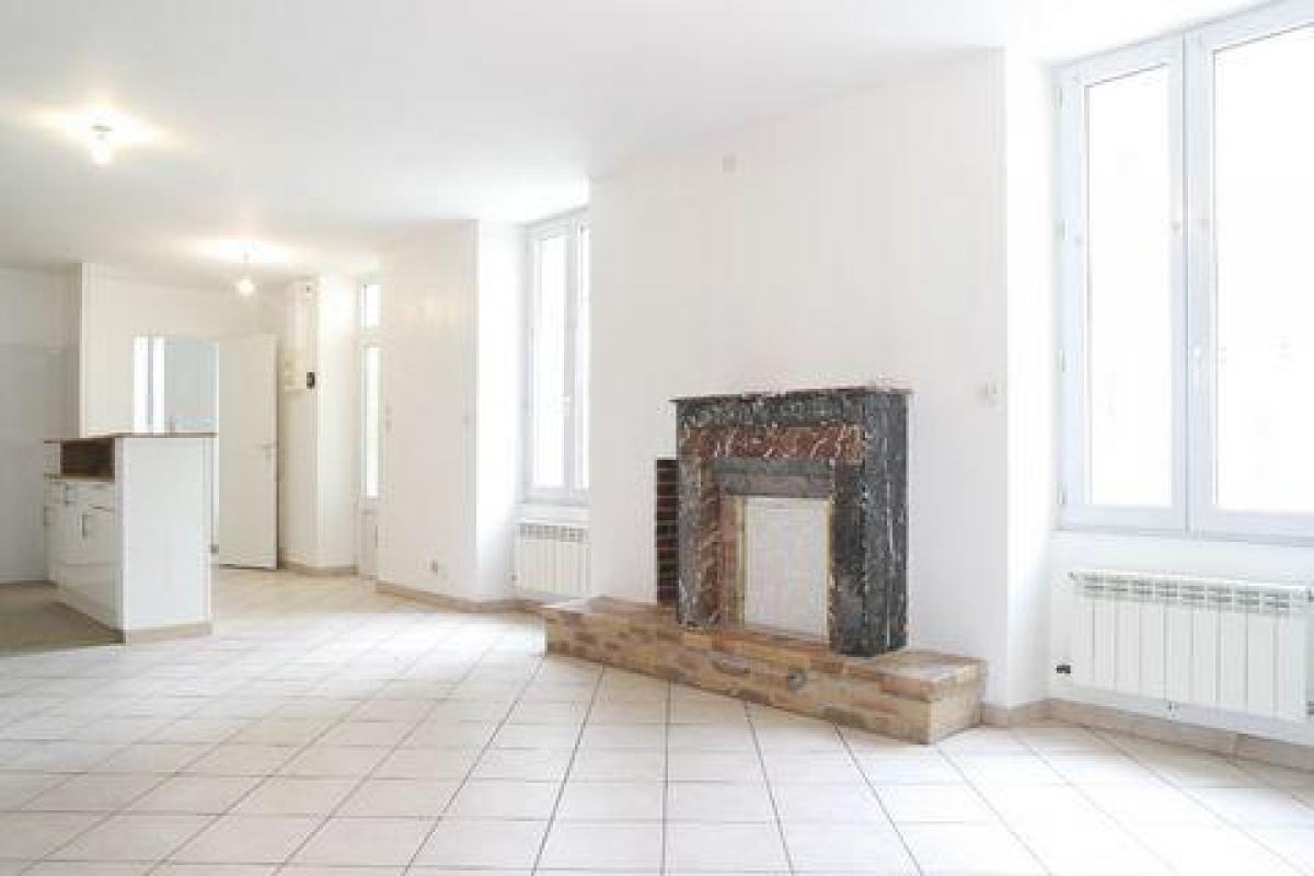 Picture of Home For Sale in Bourges, Centre, France