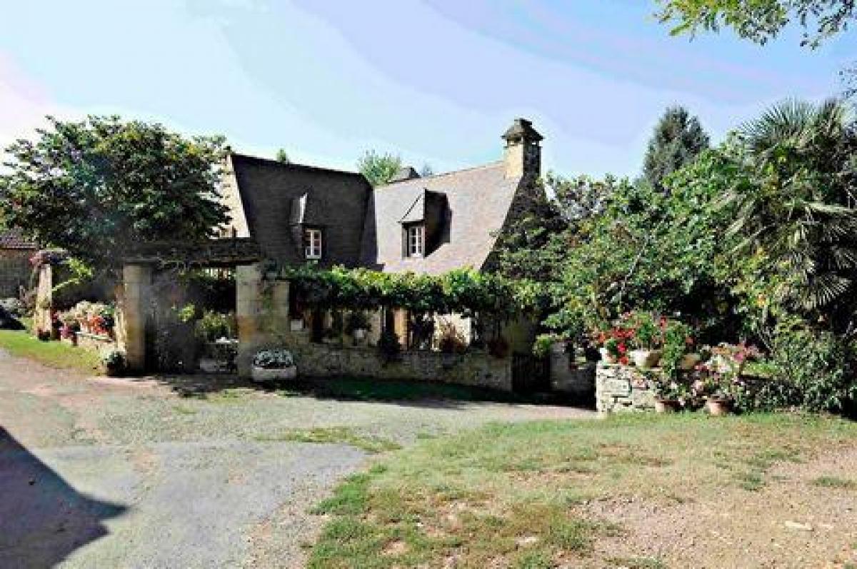 Picture of Home For Sale in Saint Cyprien, Aquitaine, France