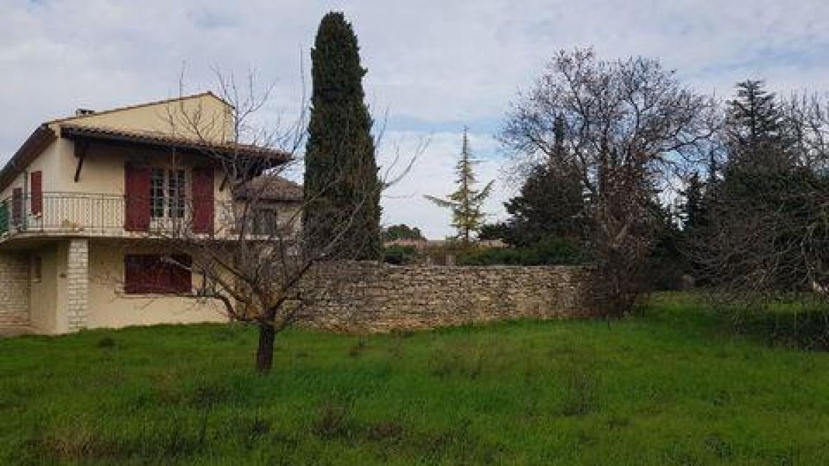 Picture of Home For Sale in Uzes, Languedoc Roussillon, France