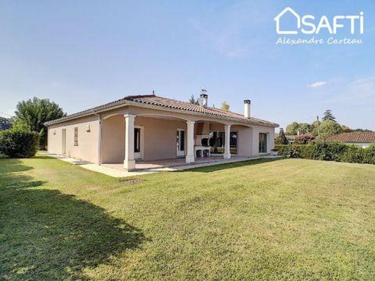 Picture of Home For Sale in Bouliac, Aquitaine, France