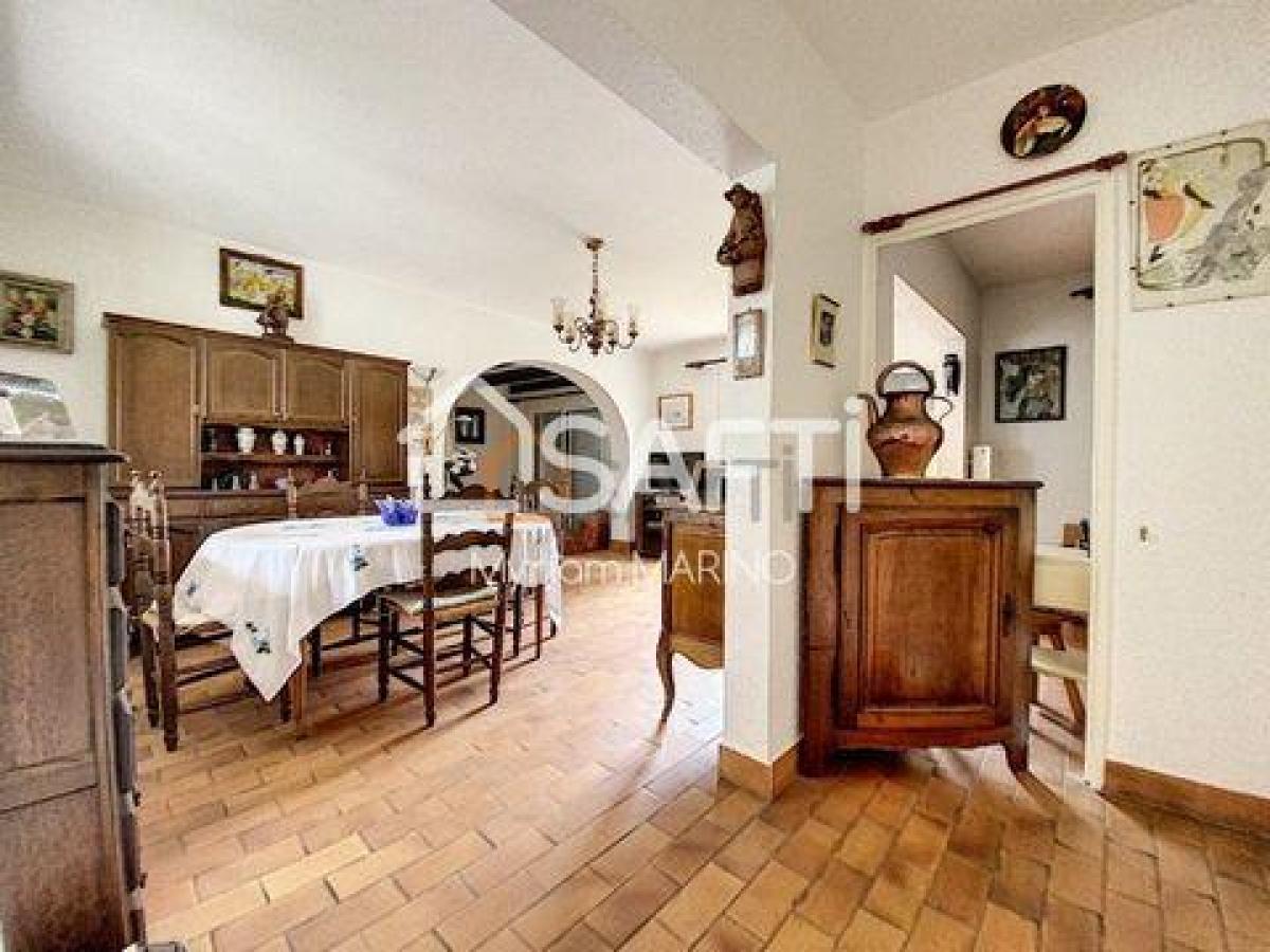 Picture of Home For Sale in Frejus, Cote d'Azur, France