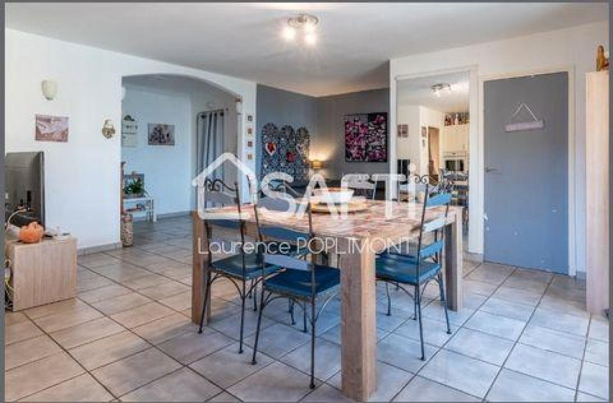 Picture of Apartment For Sale in Les Arcs, Provence-Alpes-Cote d'Azur, France