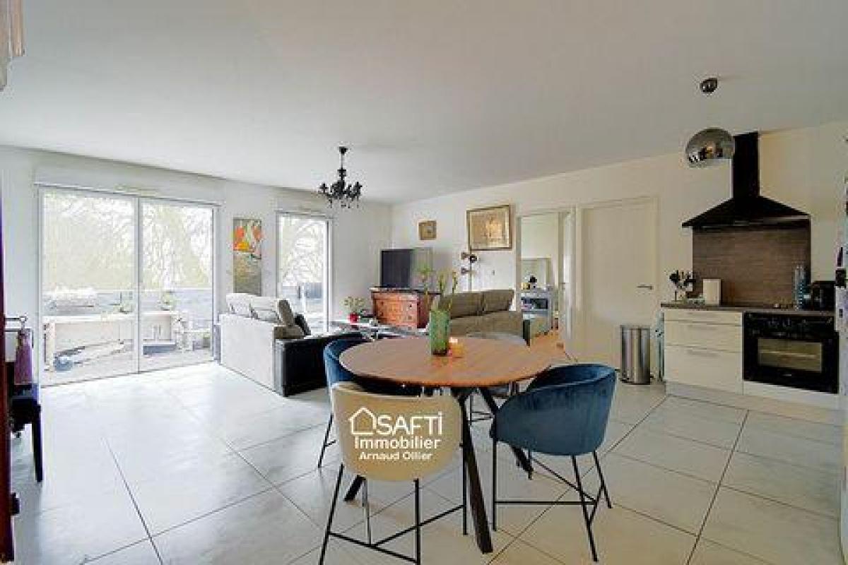 Picture of Apartment For Sale in Brest, Bretagne, France