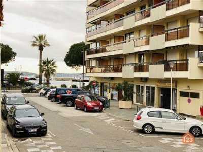 Condo For Sale in Sainte-Maxime, France