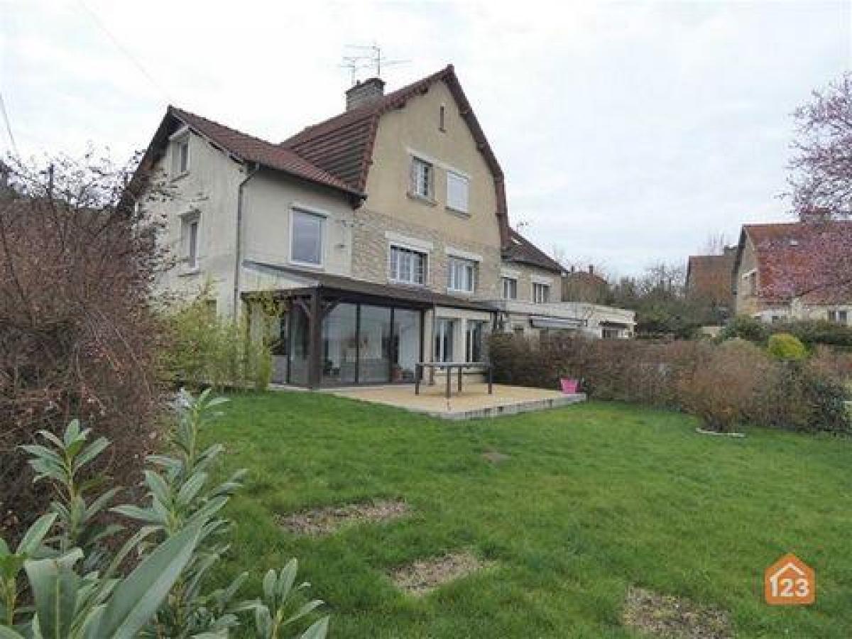 Picture of Home For Sale in Laon, Picardie, France