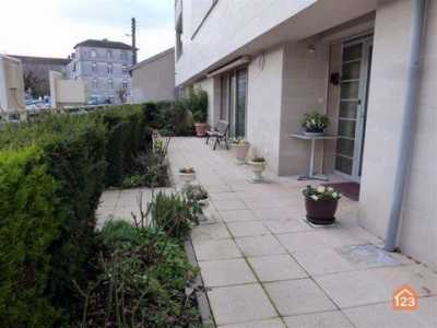 Condo For Sale in Verdun, France