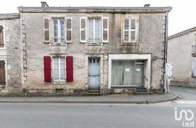 Home For Sale in Nalliers, France