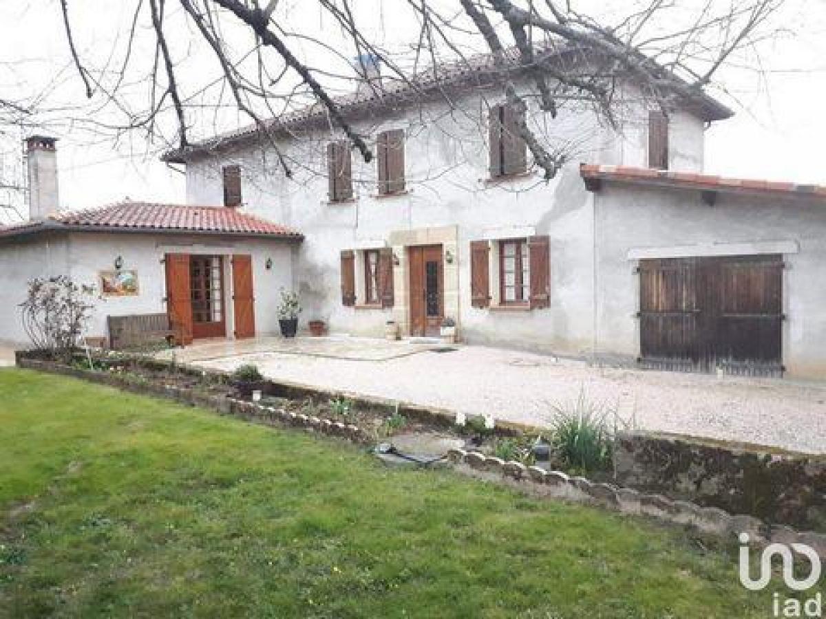 Picture of Home For Sale in Aux Aussat, Midi Pyrenees, France