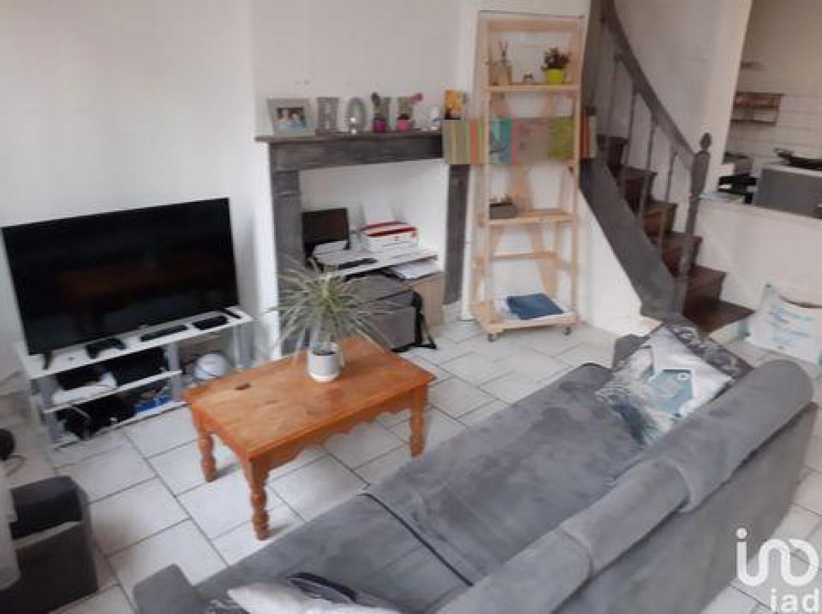 Picture of Home For Sale in Amiens, Picardie, France