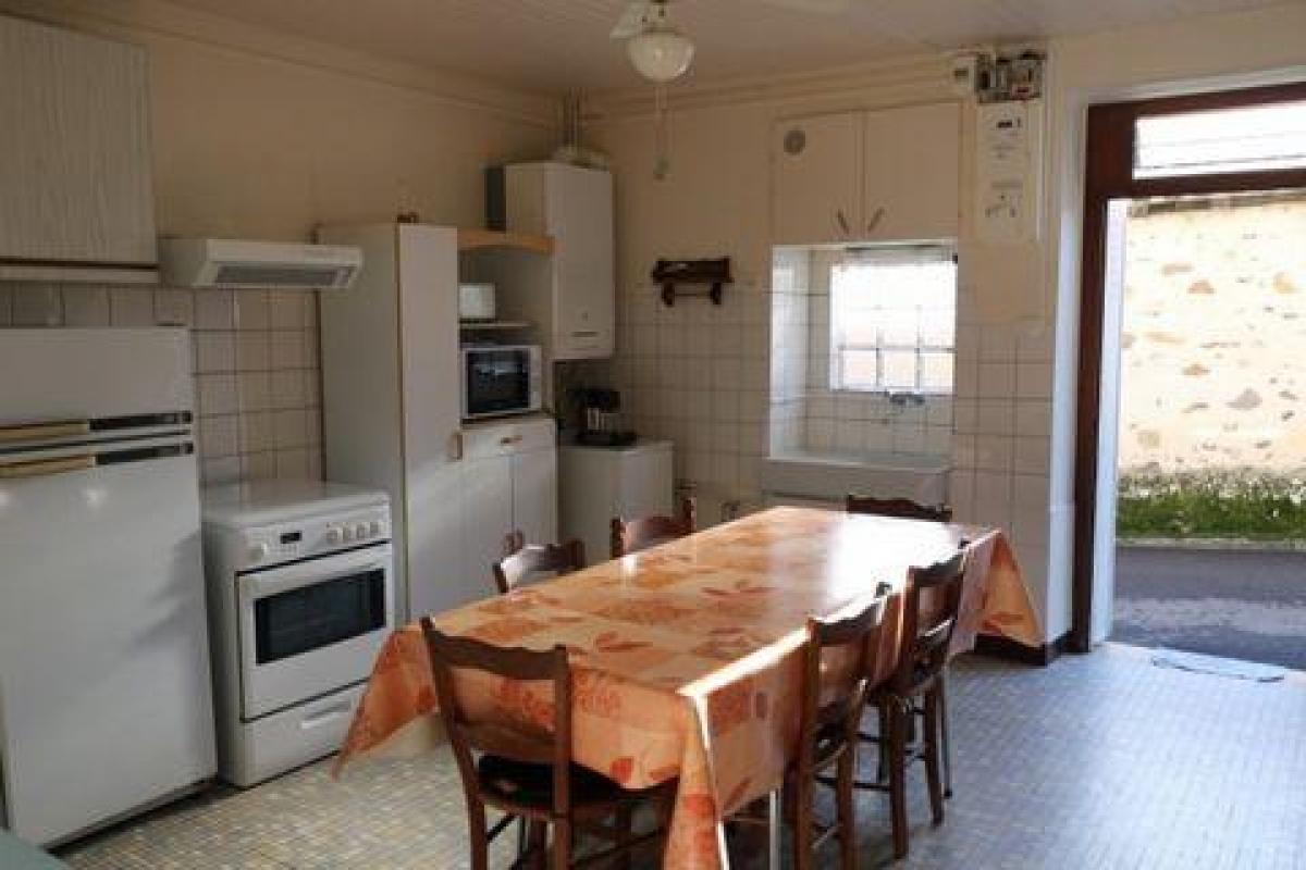 Picture of Home For Sale in Availles Limouzine, Poitou Charentes, France