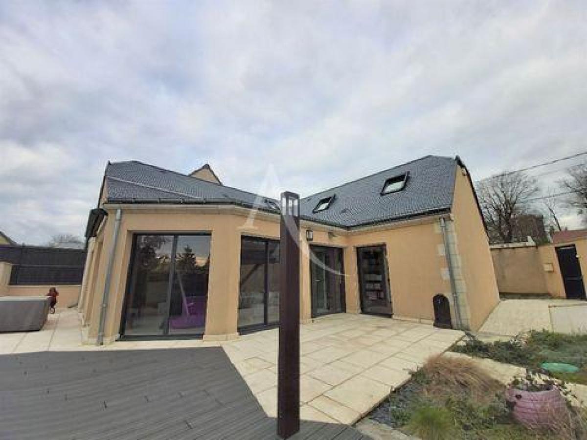 Picture of Home For Sale in Tours, Touraine, France