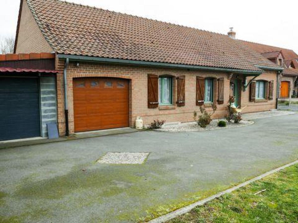 Picture of Home For Sale in Rouvroy, Picardie, France