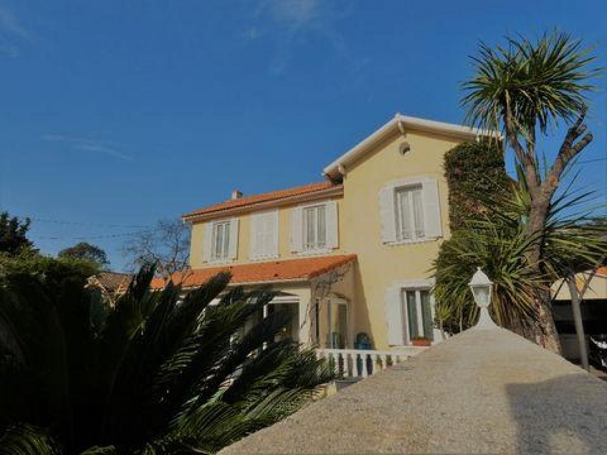 Picture of Home For Sale in Le Cannet, Cote d'Azur, France