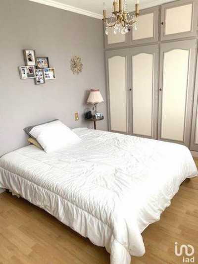 Home For Sale in Amilly, France