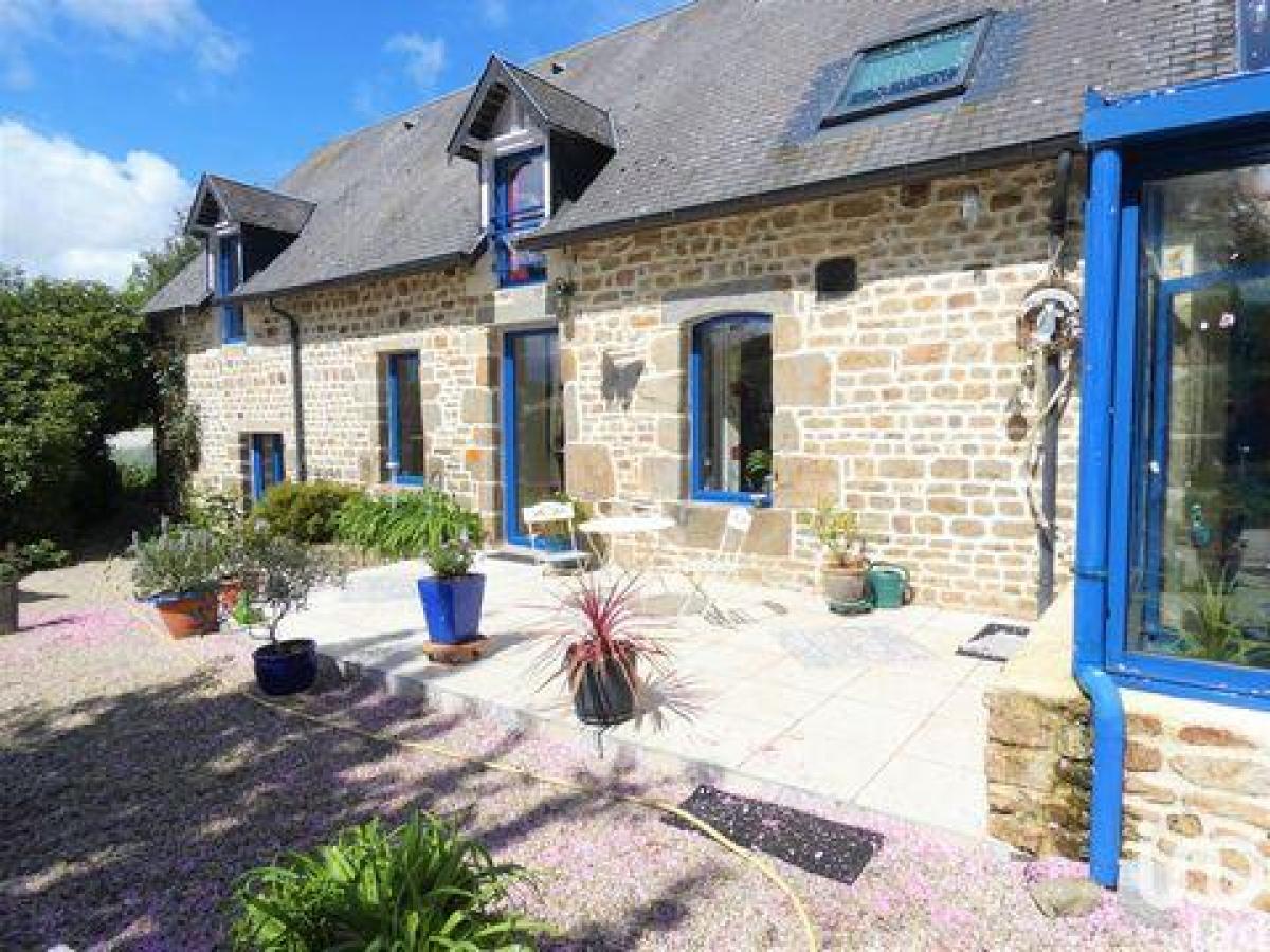 Picture of Home For Sale in Sourdeval, Manche, France