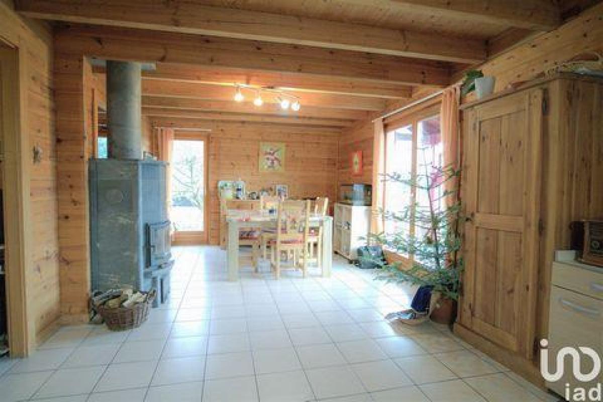 Picture of Home For Sale in Remiremont, Lorraine, France