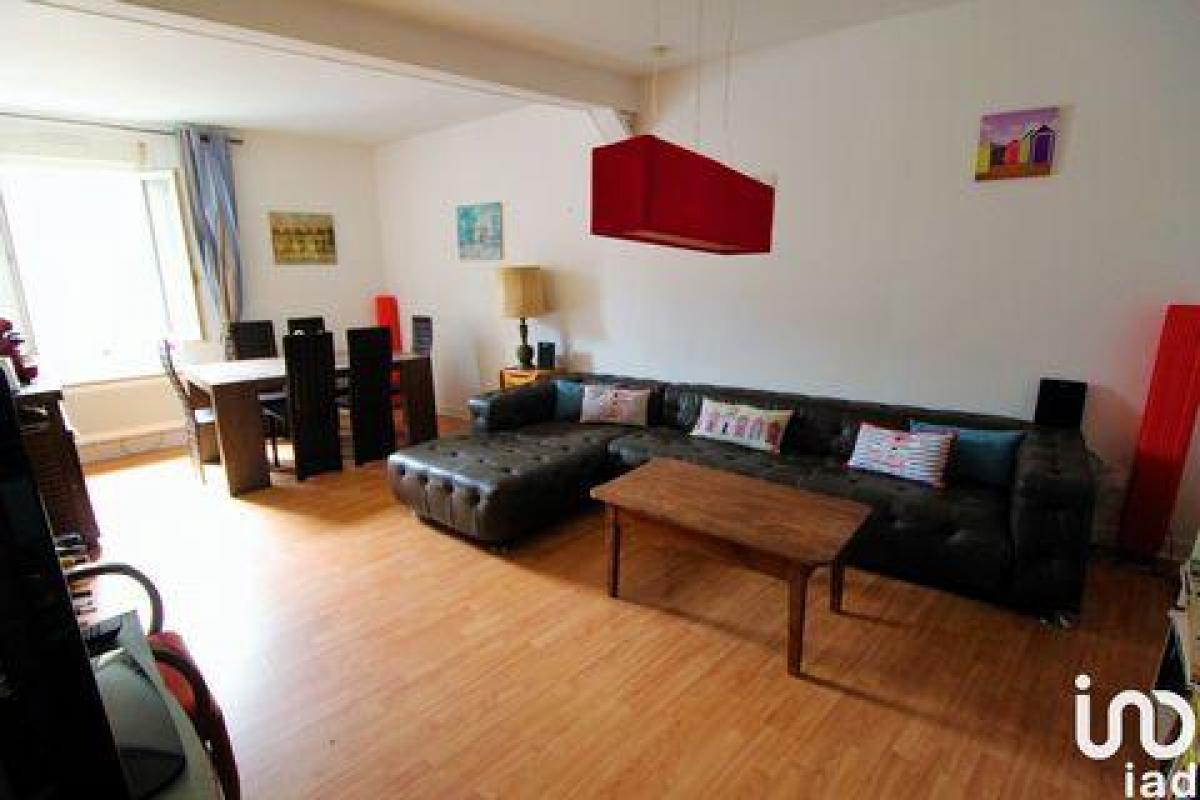 Picture of Home For Sale in Ault, Picardie, France