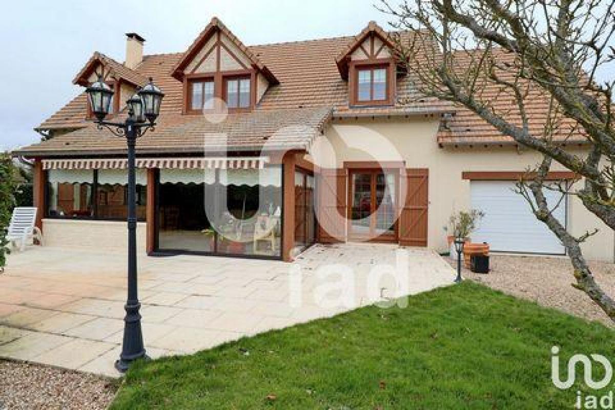 Picture of Home For Sale in Ailly, Lorraine, France