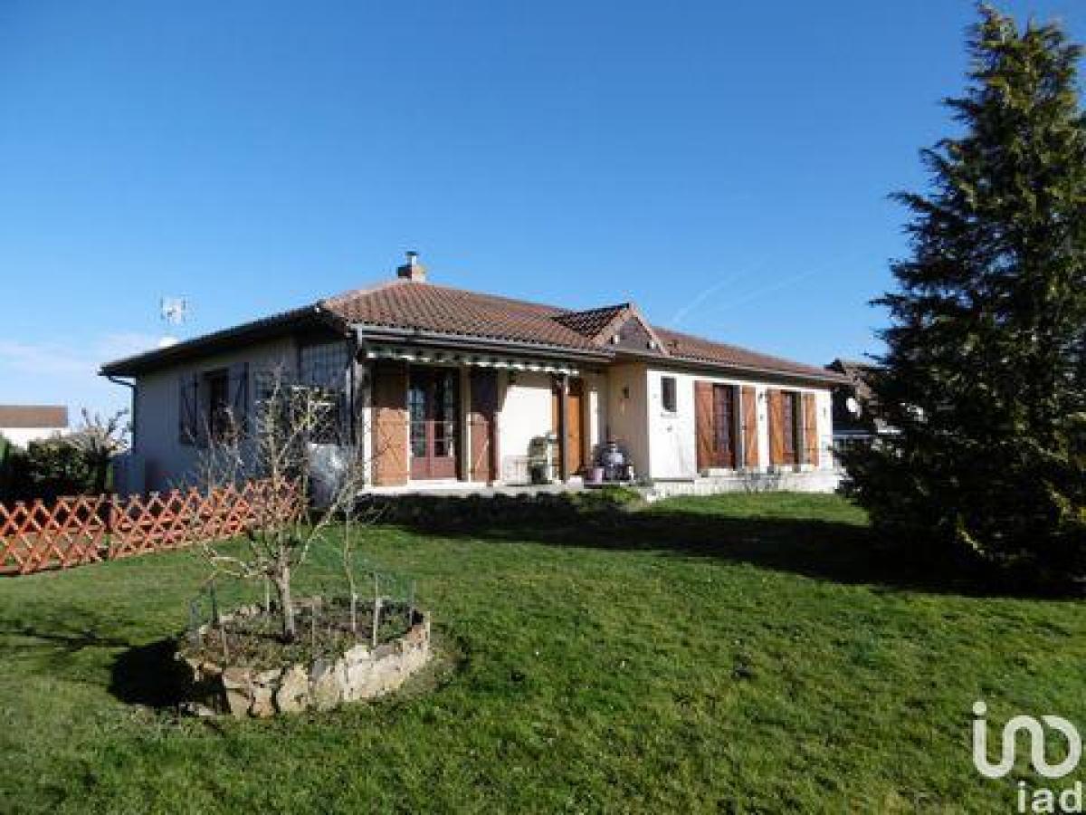Picture of Home For Sale in Bussiere Poitevine, Limousin, France